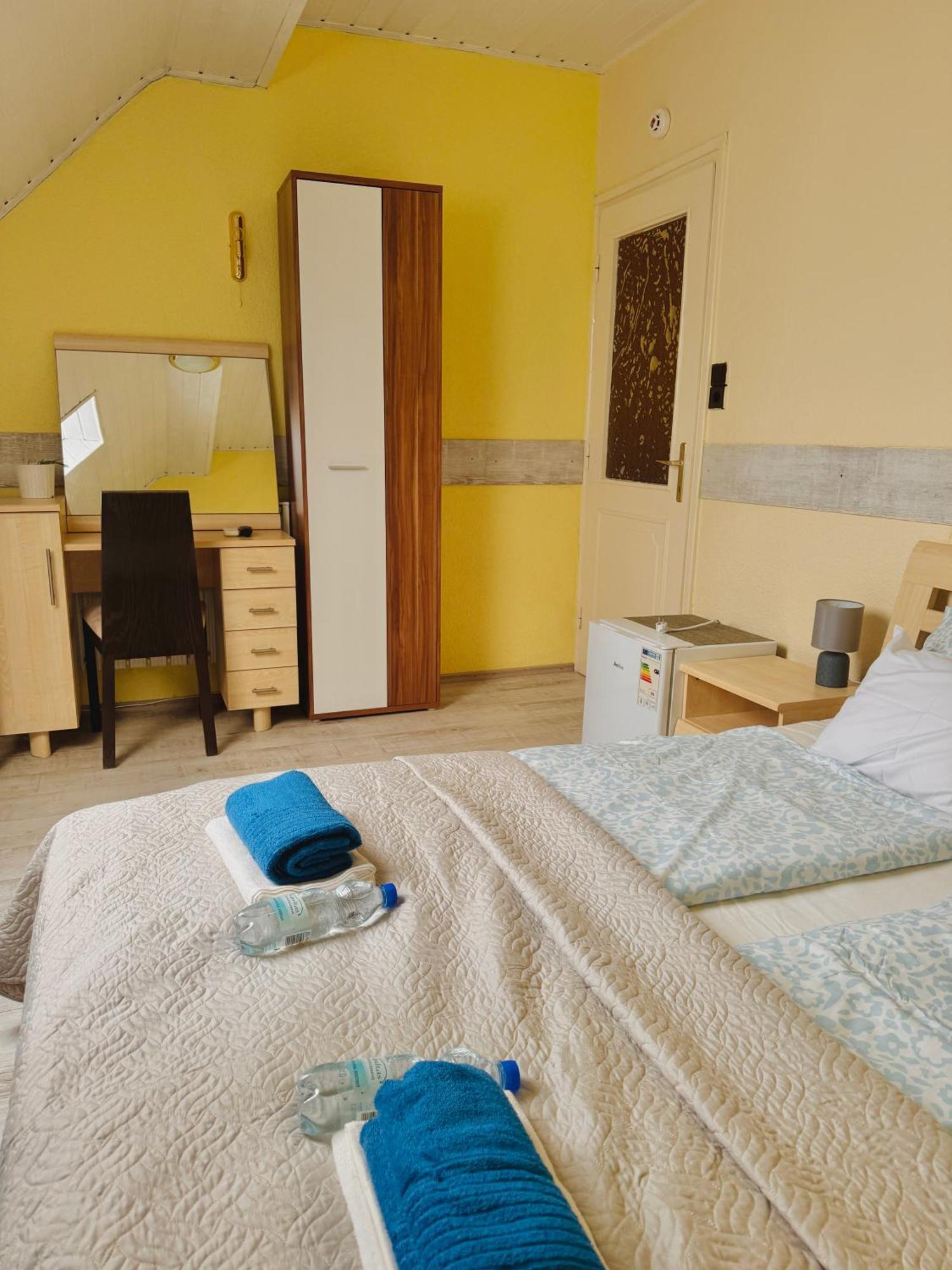 Sailor'S Apartman Siófok Esterno foto